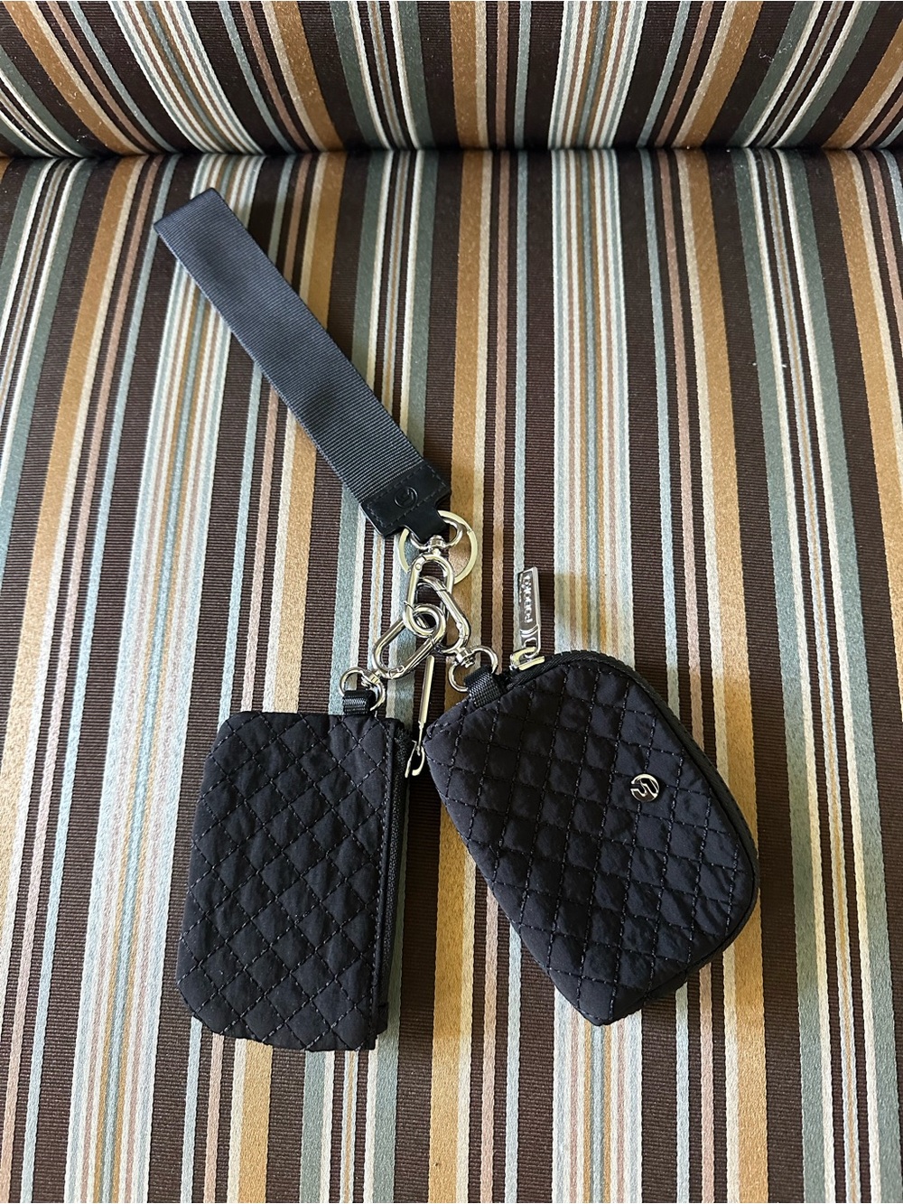 Black Quilted dual pouch wristlet keychain coin purse card wallet